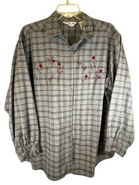 Victoria Jones Woman Gray/Black Plaid Button Down Shirt Womens Size 2X Casual